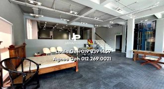 Brand New | Commercial Bungalow
